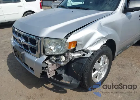 2010 Ford Escape Xlt из США, поврежденный, VIN 1FMCU0D76AKD32616